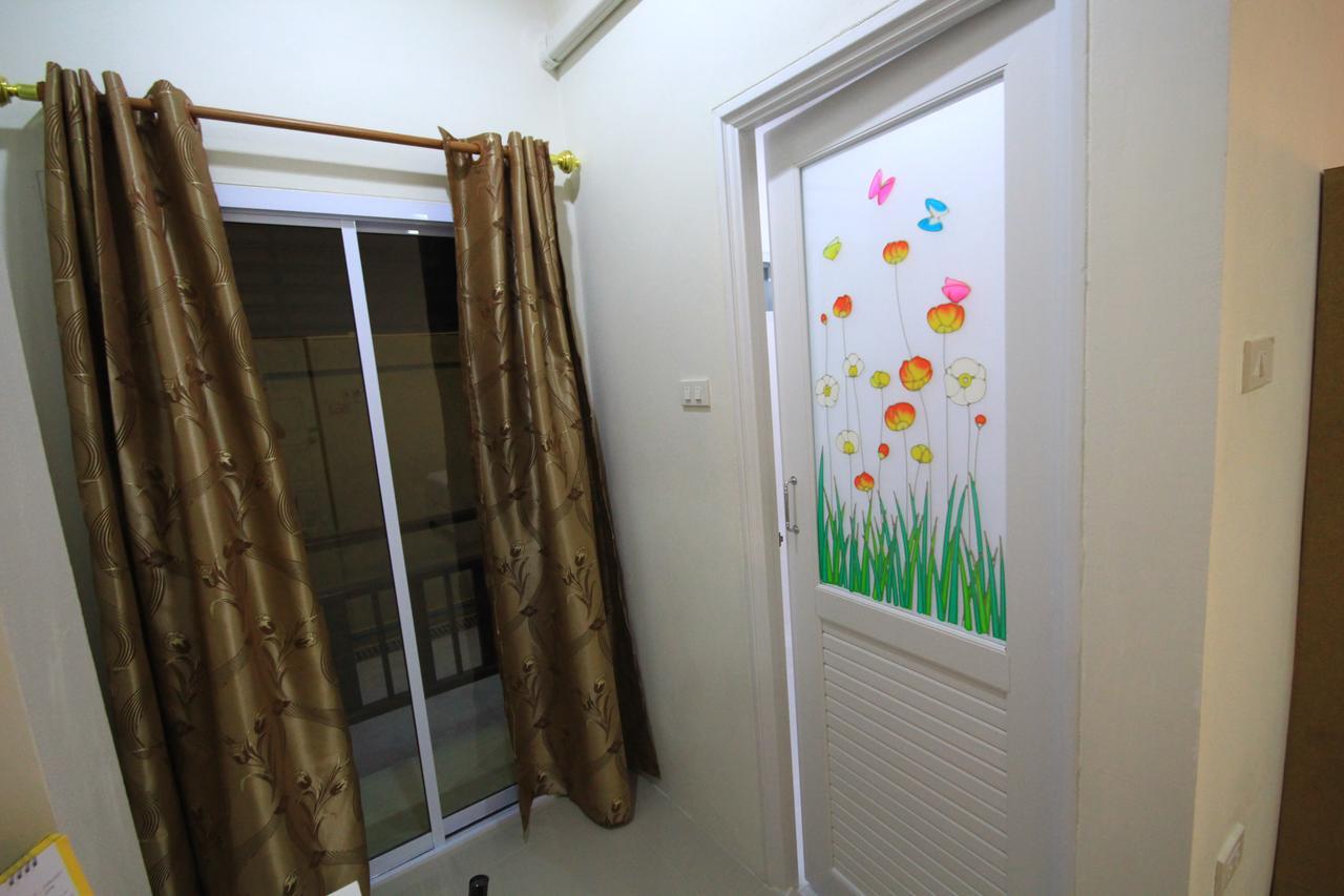 Orapan Place Lampang Exteriör bild
