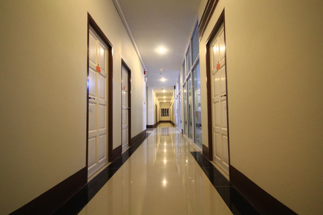 Orapan Place Lampang Exteriör bild